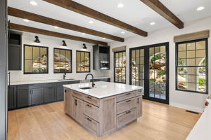 Kitchen (2)