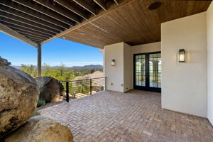 Back Patio (6)