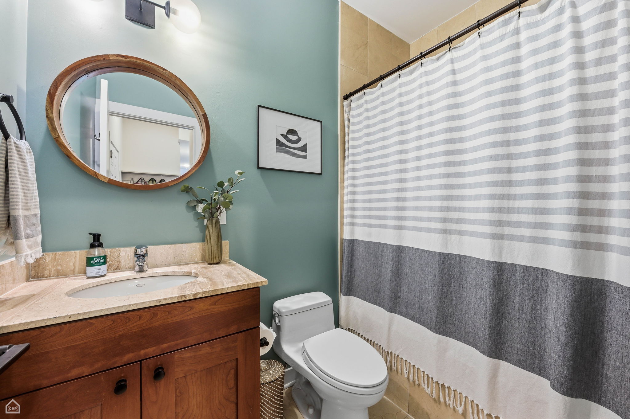 1357 N Noble St 4_CHP2025_014