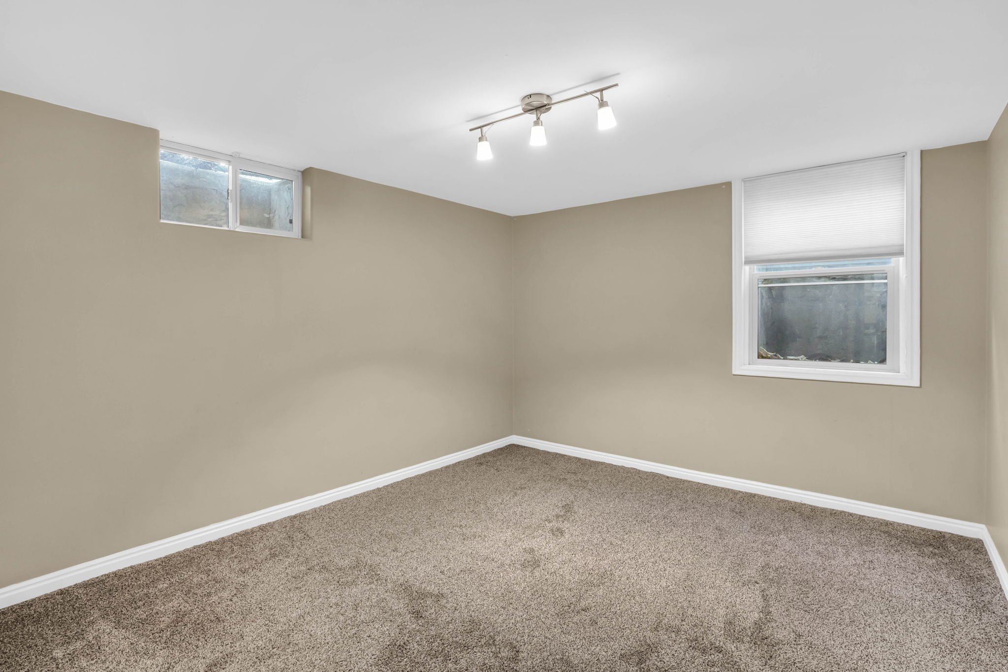 1357 S 1300 E, Salt Lake City, UT 84105, USA Photo 17