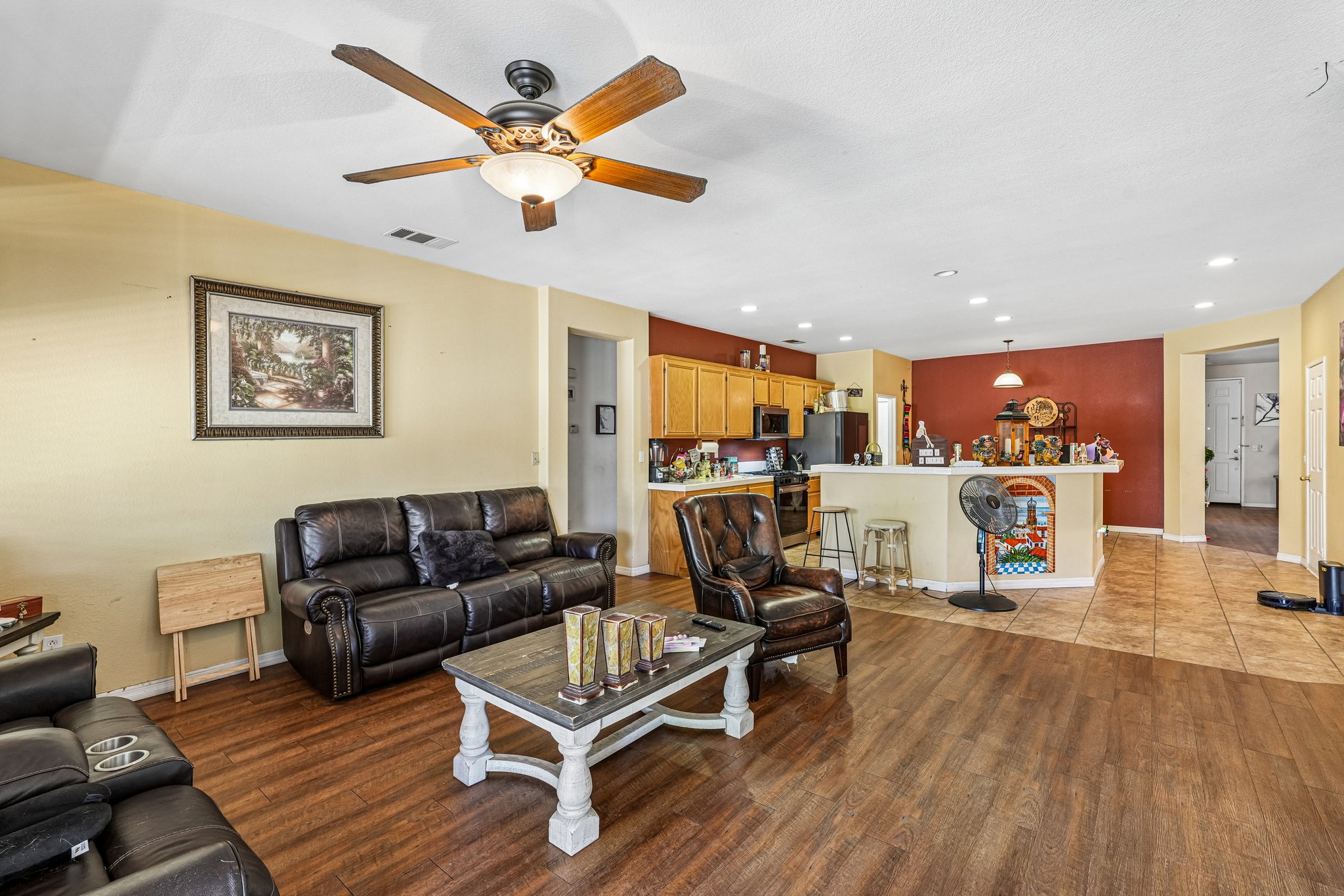 Kitty Hawk St-S2504-009.jpg