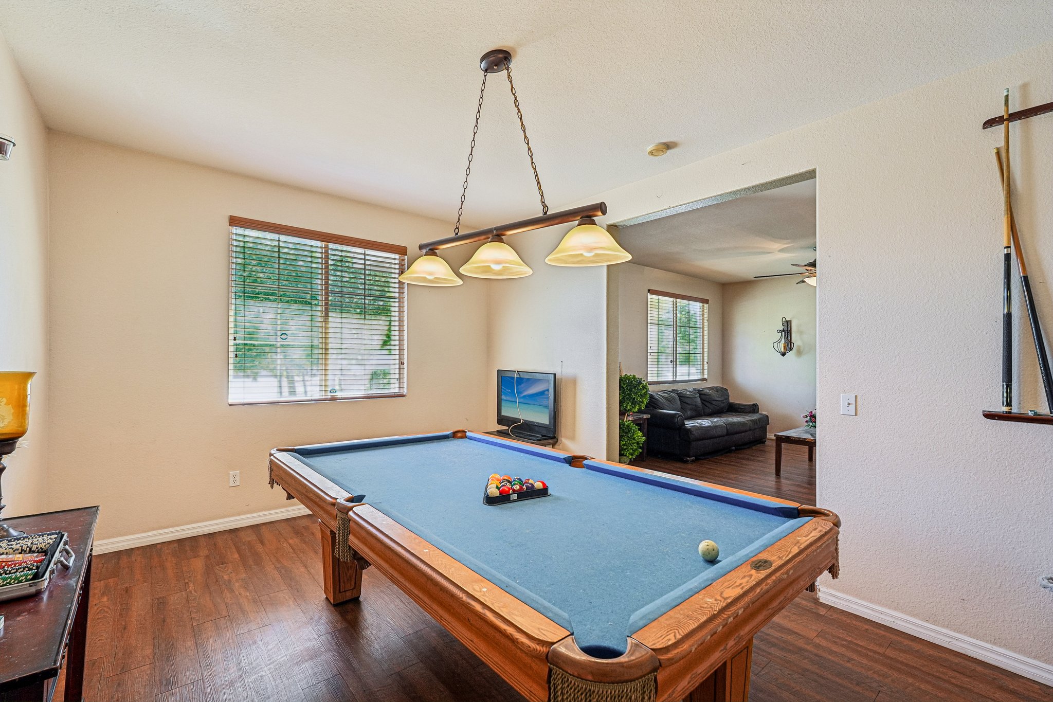 Kitty Hawk St-S2504-016.jpg