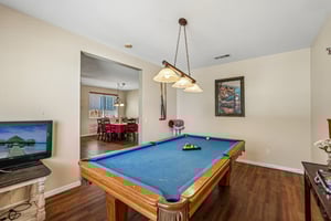 Kitty Hawk St-S2504-015.jpg