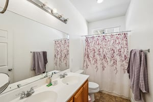 Kitty Hawk St-S2504-017.jpg