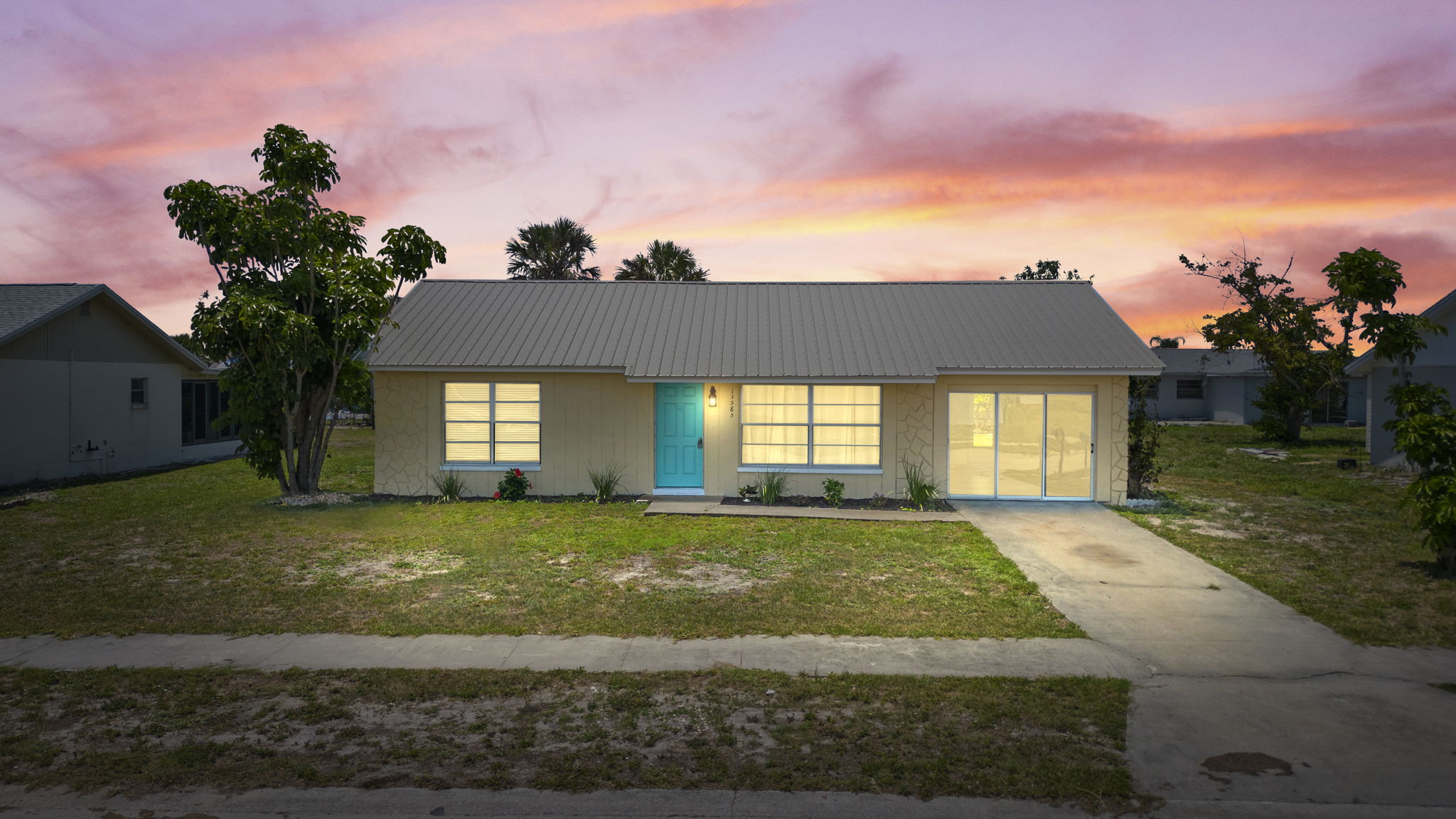 Front Exterior 2_Dusk