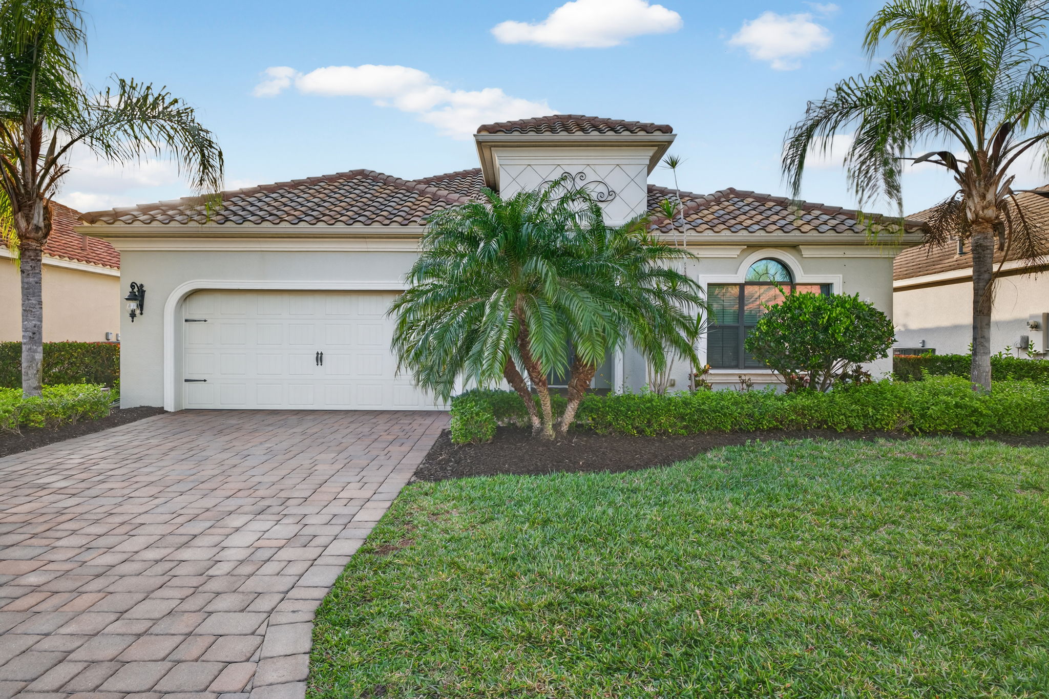 Front Exterior 1 of 3