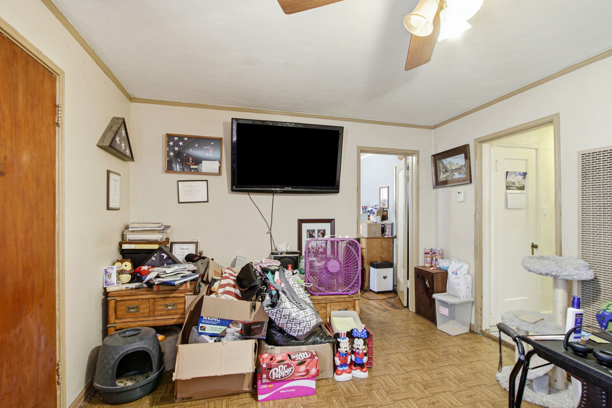  Photo 10