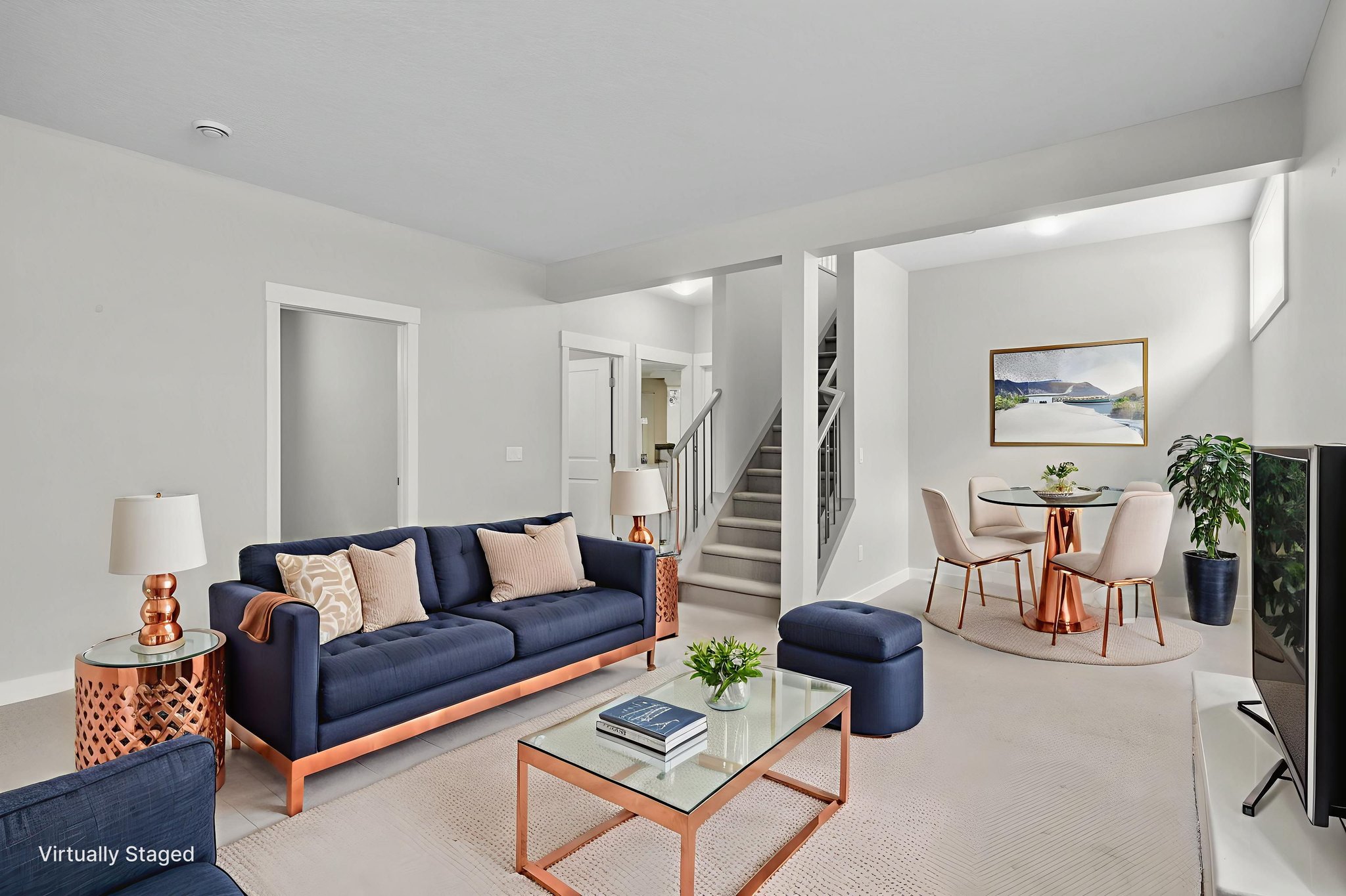 DSC09638 virtually staged.jpeg