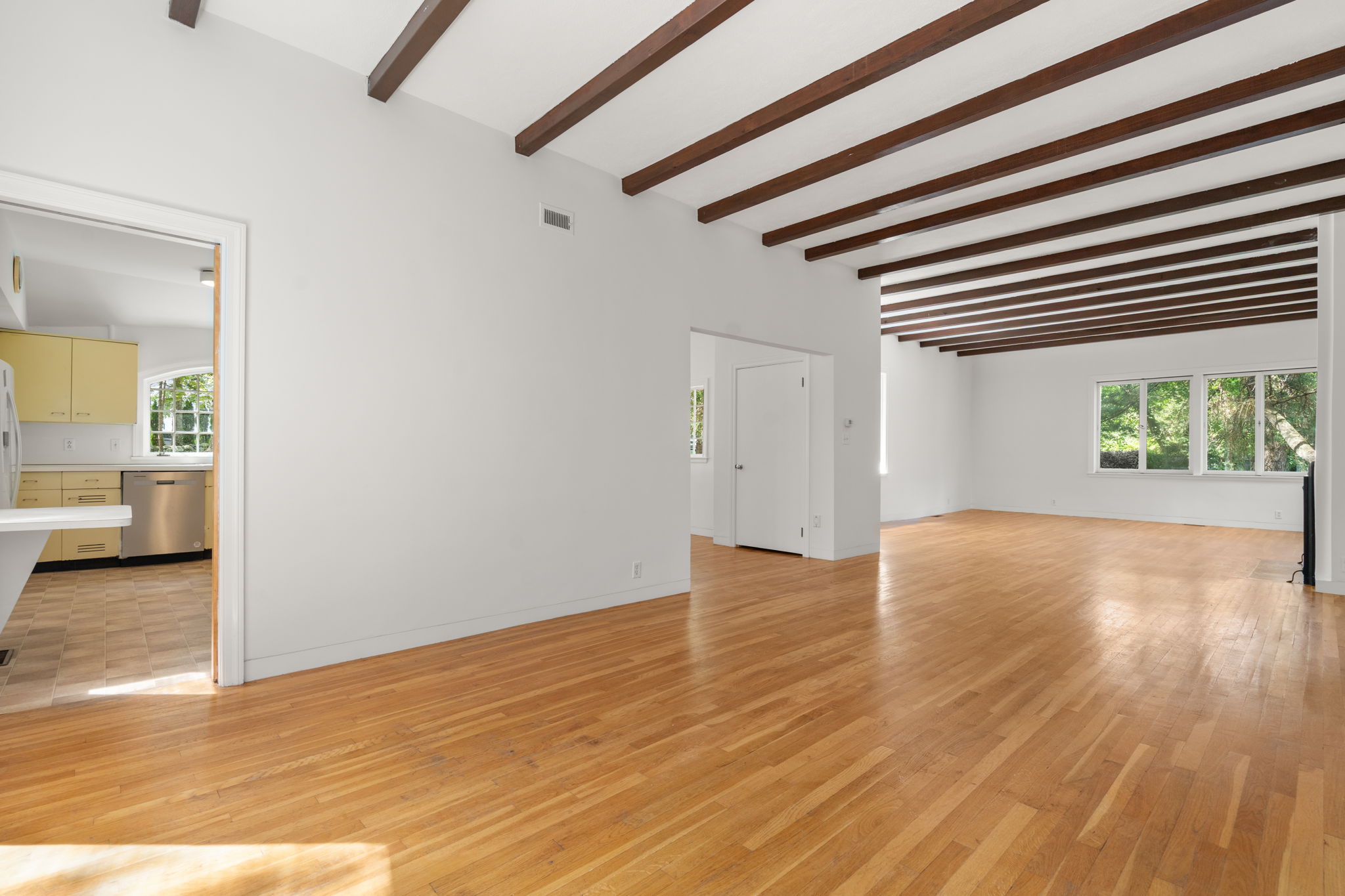 Interior (6 of 38)