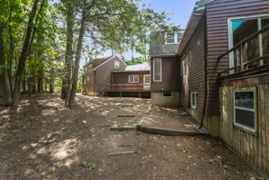 Exterior (4 of 10)