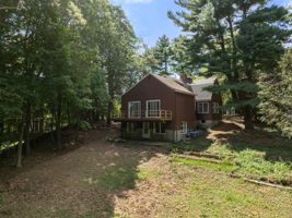Exterior (9 of 10)