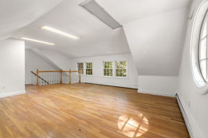 Interior (38 of 38)
