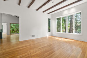 Interior (4 of 38)