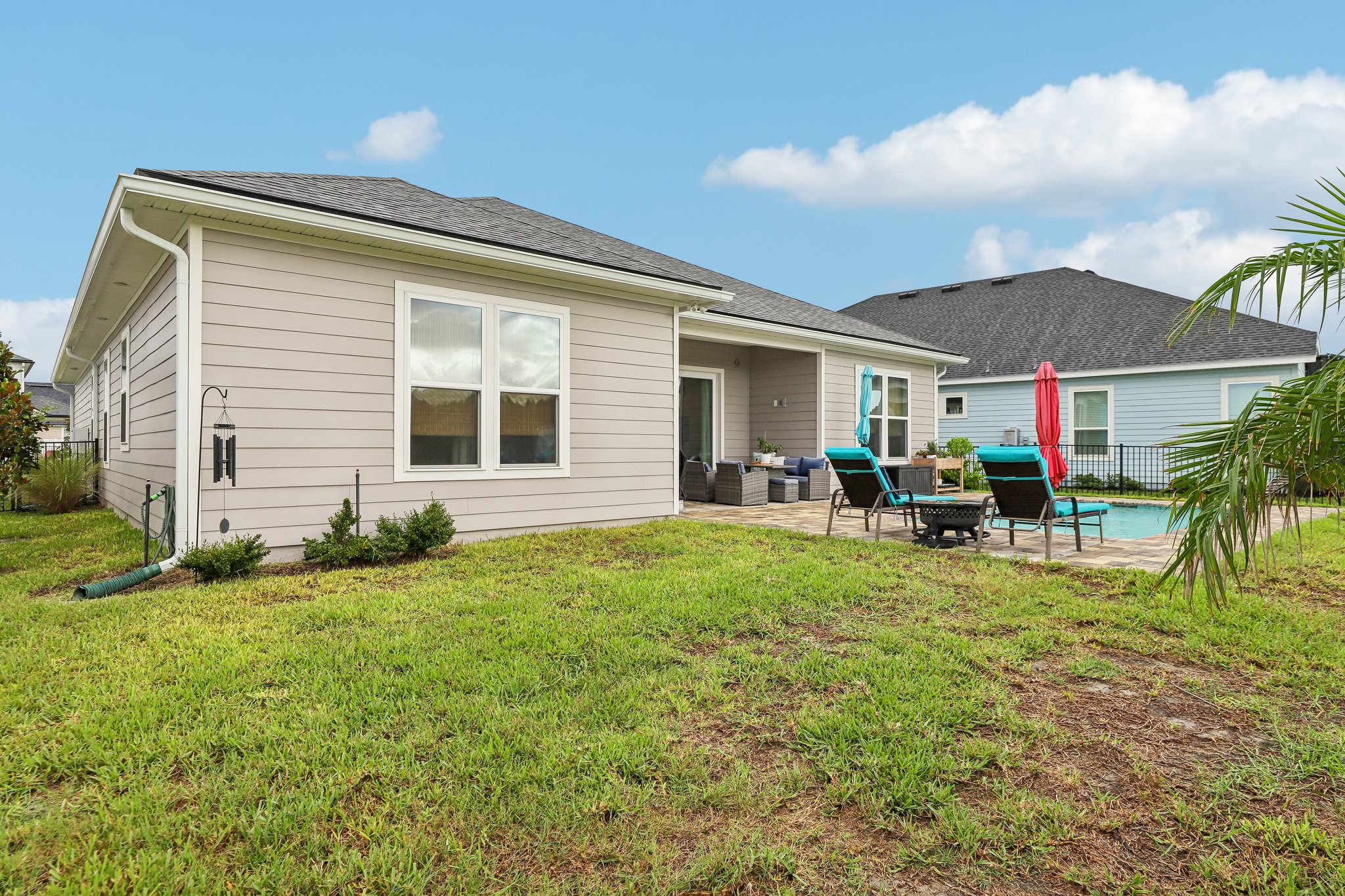 Iris Creek Dr-S1709-043.jpg