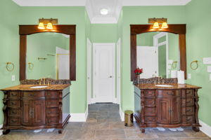  Photo 23
