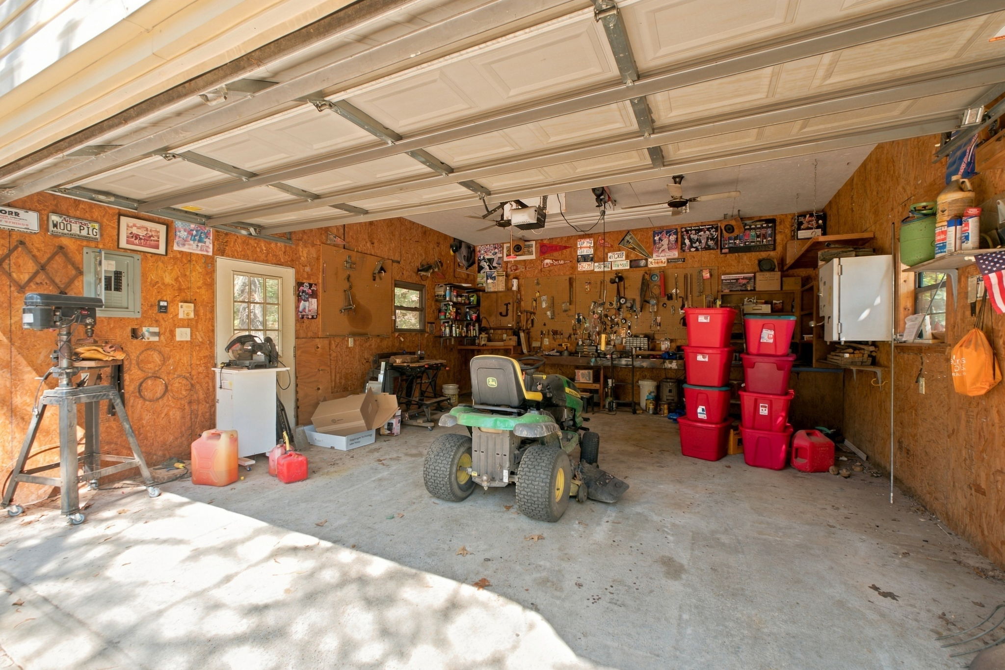  Photo 46