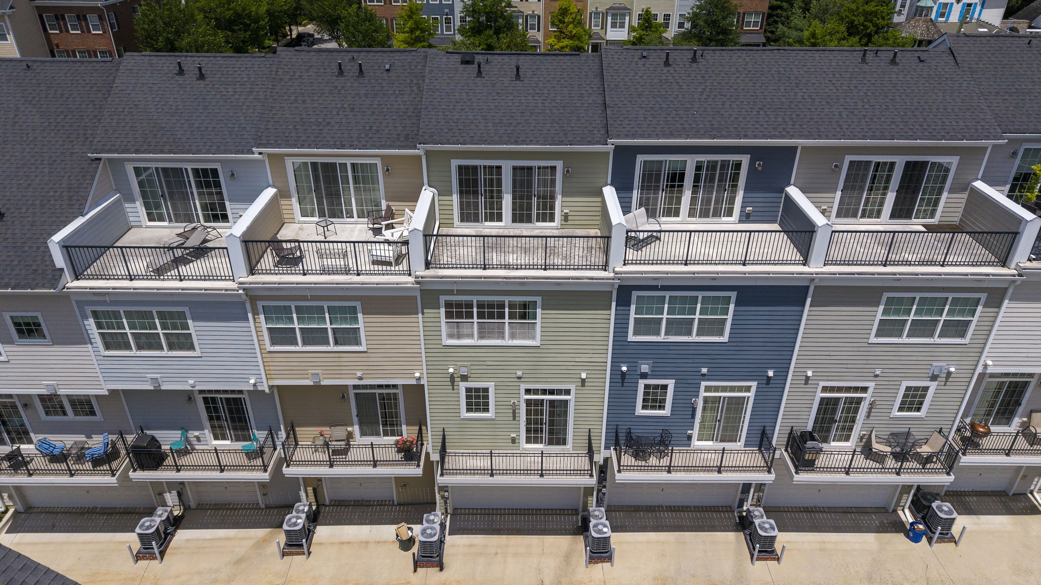 136 Linden Drone4