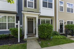 136 Linden 4