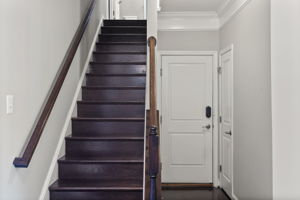 136 Linden 10