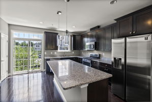 136 Linden 24