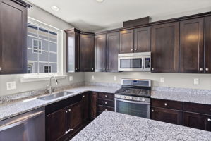 136 Linden 29