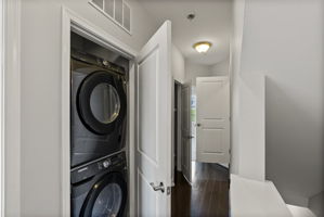 136 Linden 32