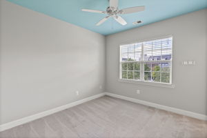 136 Linden 41