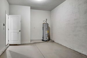  Photo 39