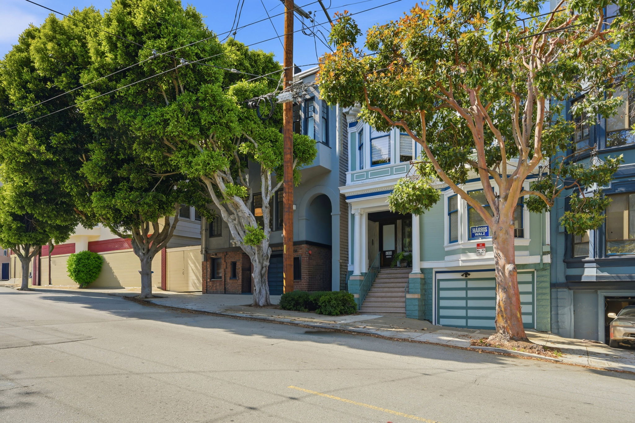 003_F8_136 Parnassus Ave