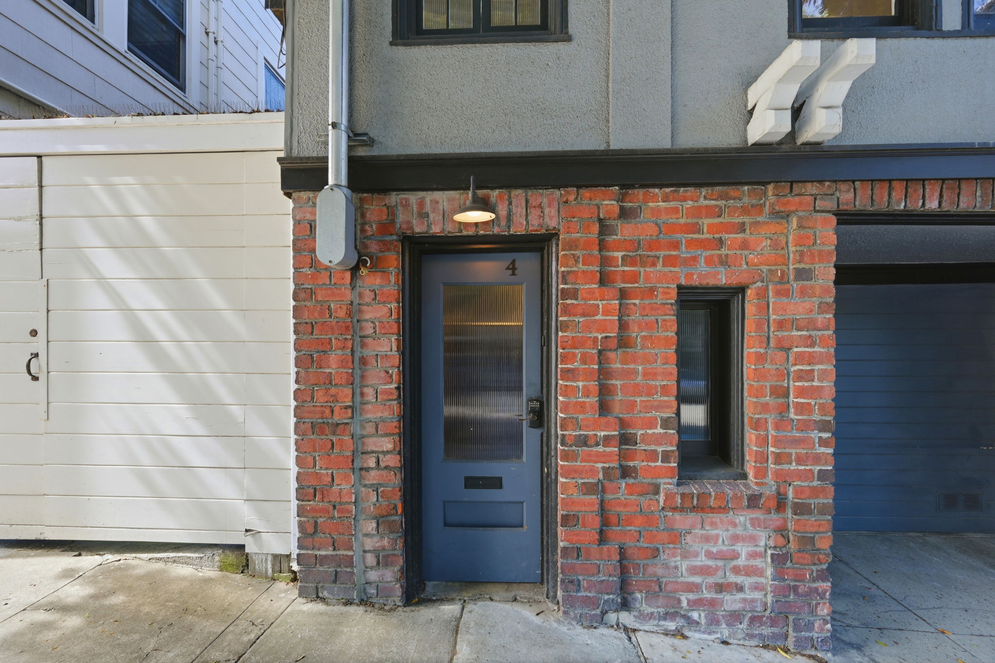004_F8_136 Parnassus Ave