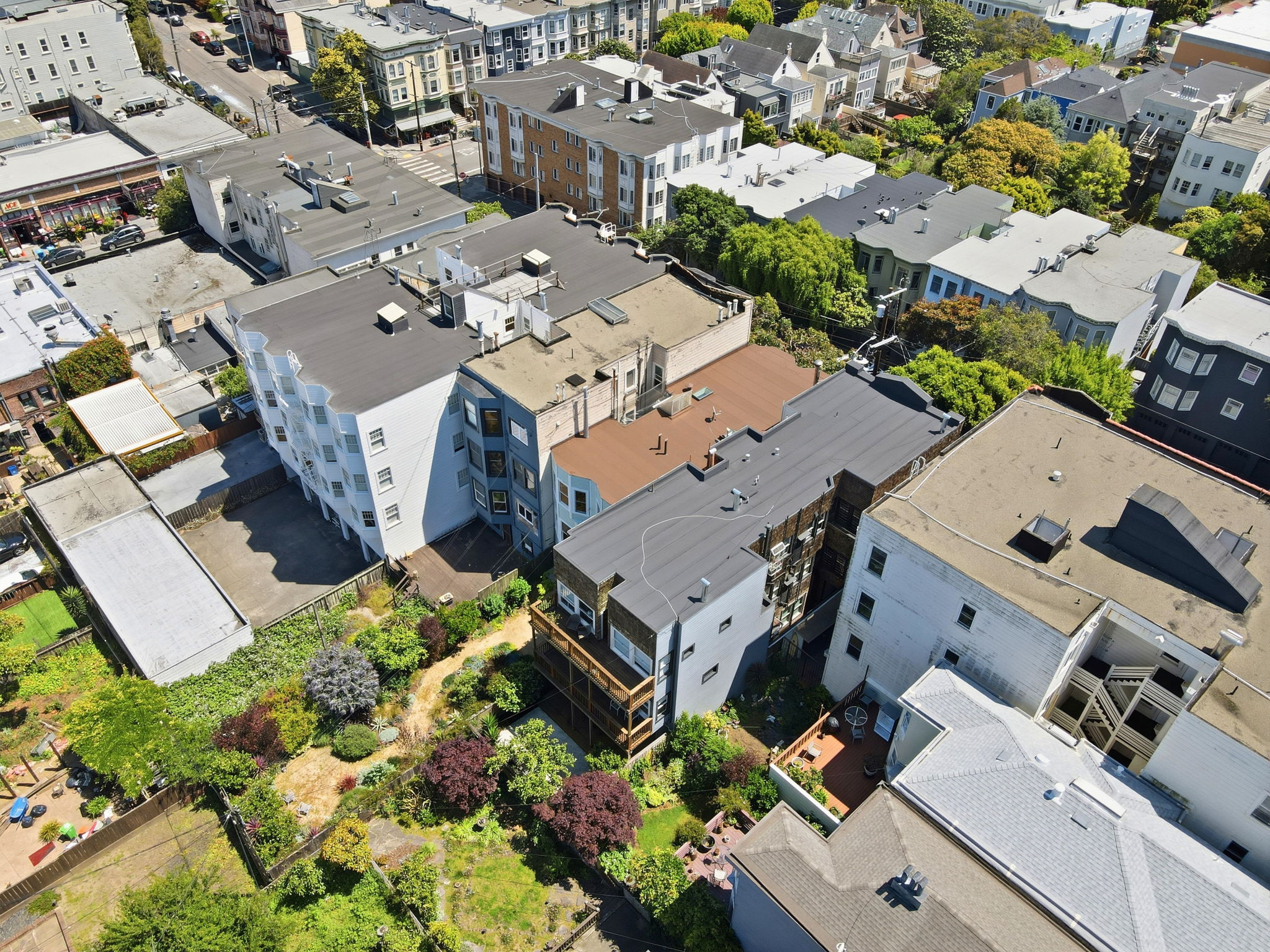 029_F8_AERIAL_136 Parnassus_