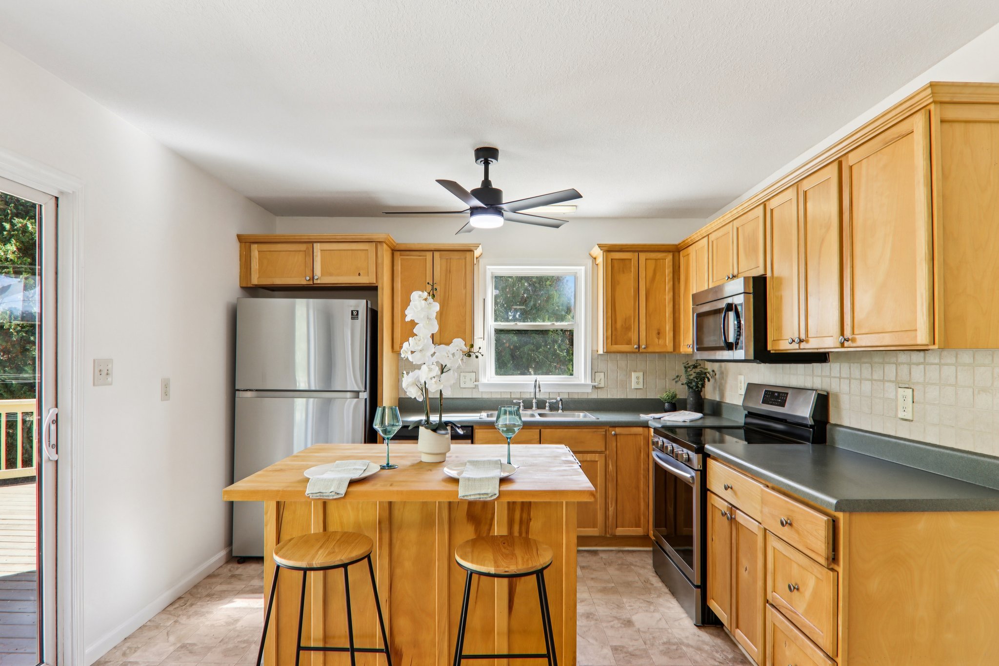 Ridge Brook Dr-S1810-019.jpg