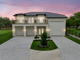 DJI_20260405160935_0036_D_with_grass day to dusk.jpeg