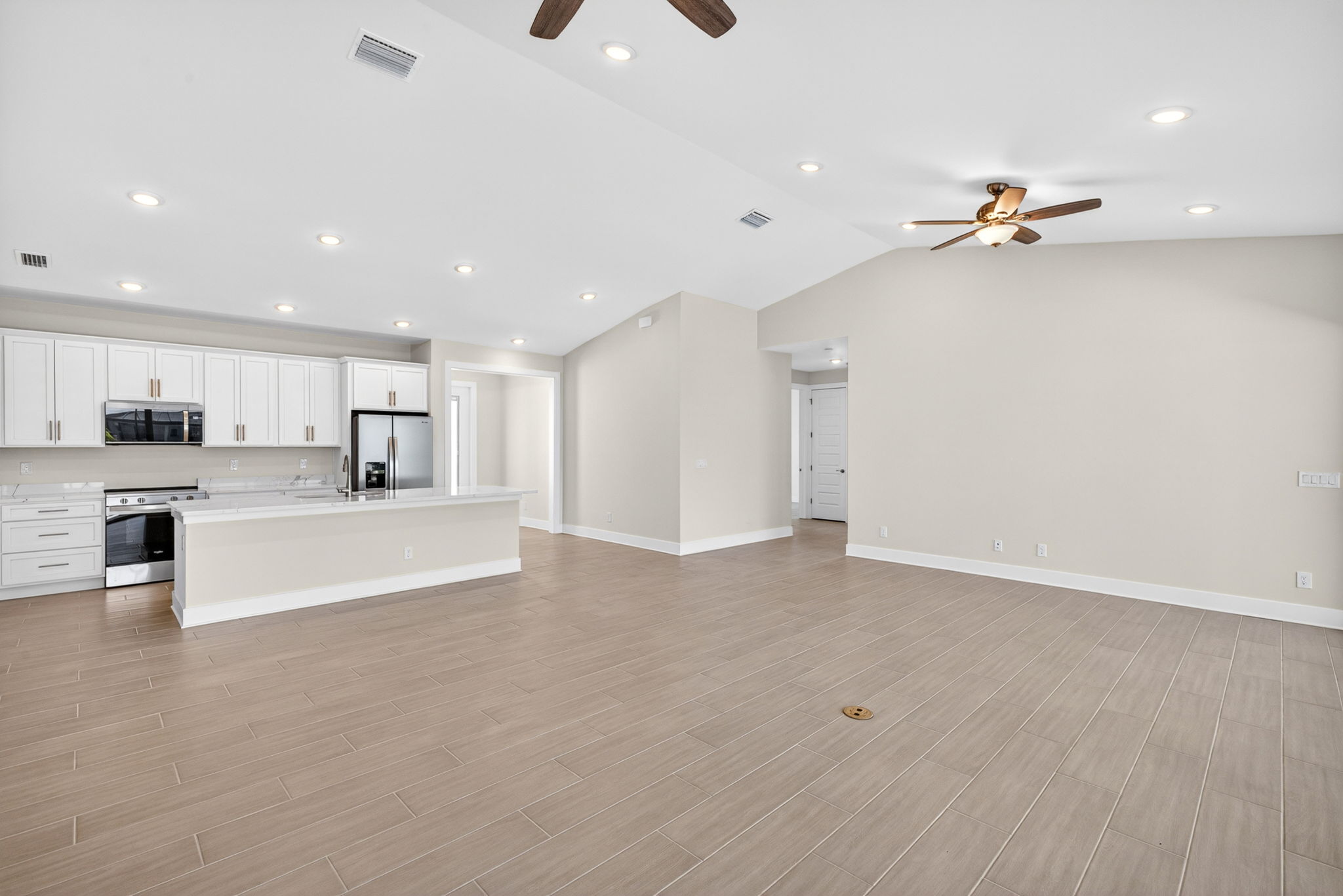 Dining Room 1 of 2