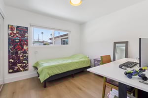 5th St-S2910-047.jpg