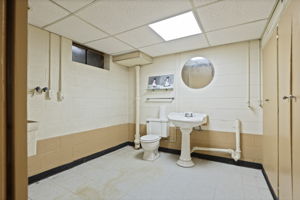  Photo 40