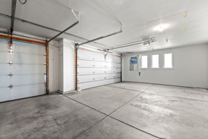 3 Car Garage