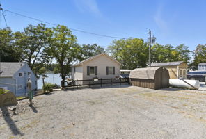  Photo 0
