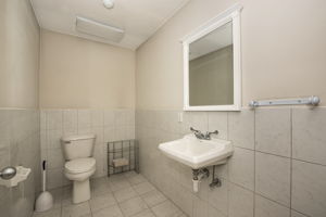 Photo 34