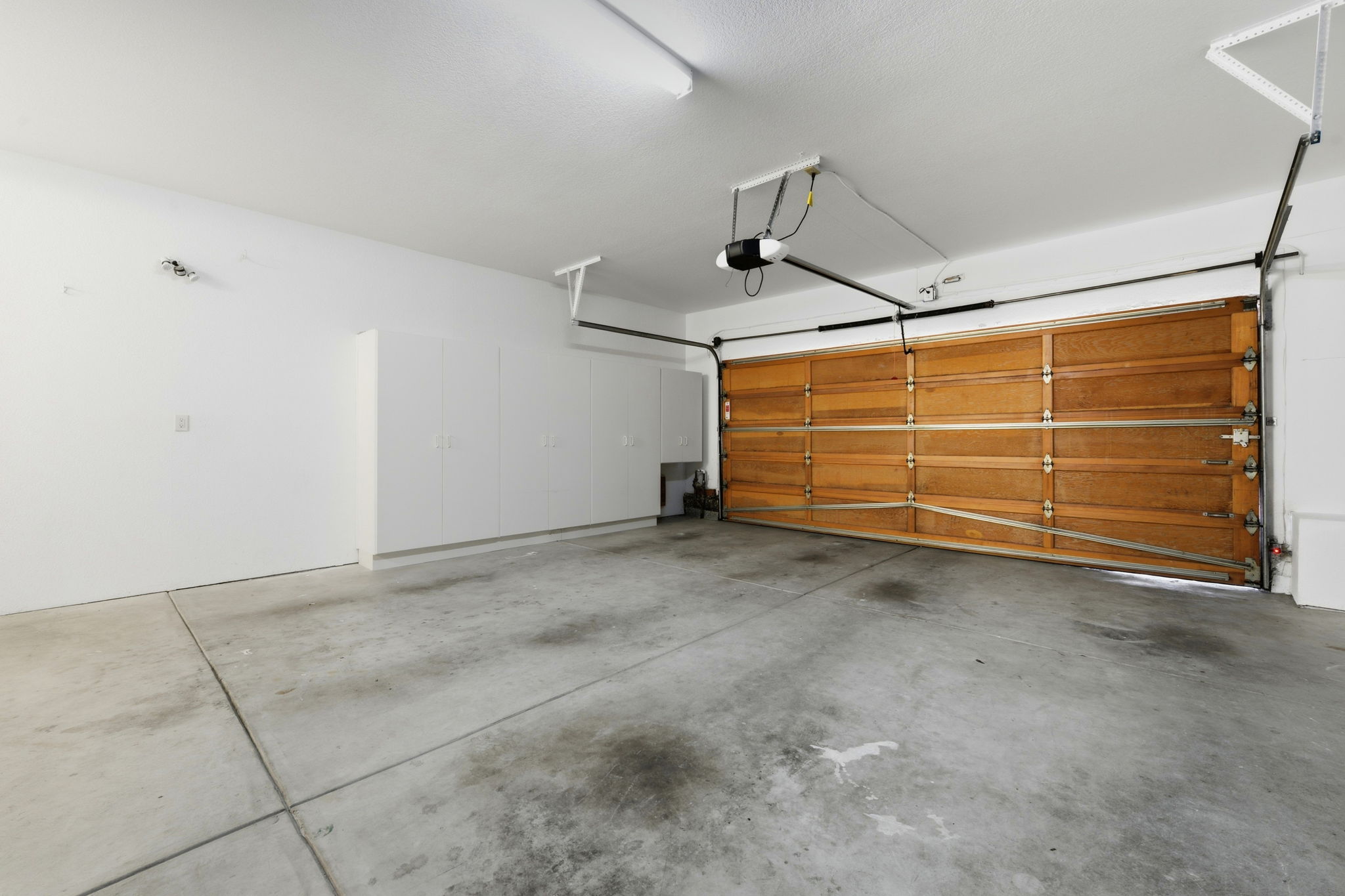 035_F8_1360 Trinity Dr