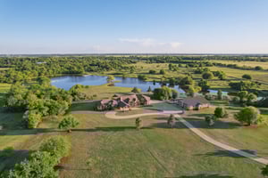 13600 W Britton Rd_003.jpg