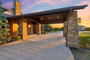 13600 W Britton Rd_010.jpg