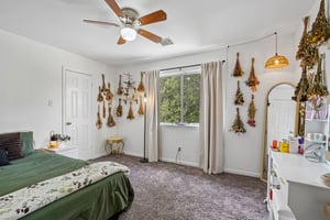 Mason Crest Dr-S2707-025.jpg