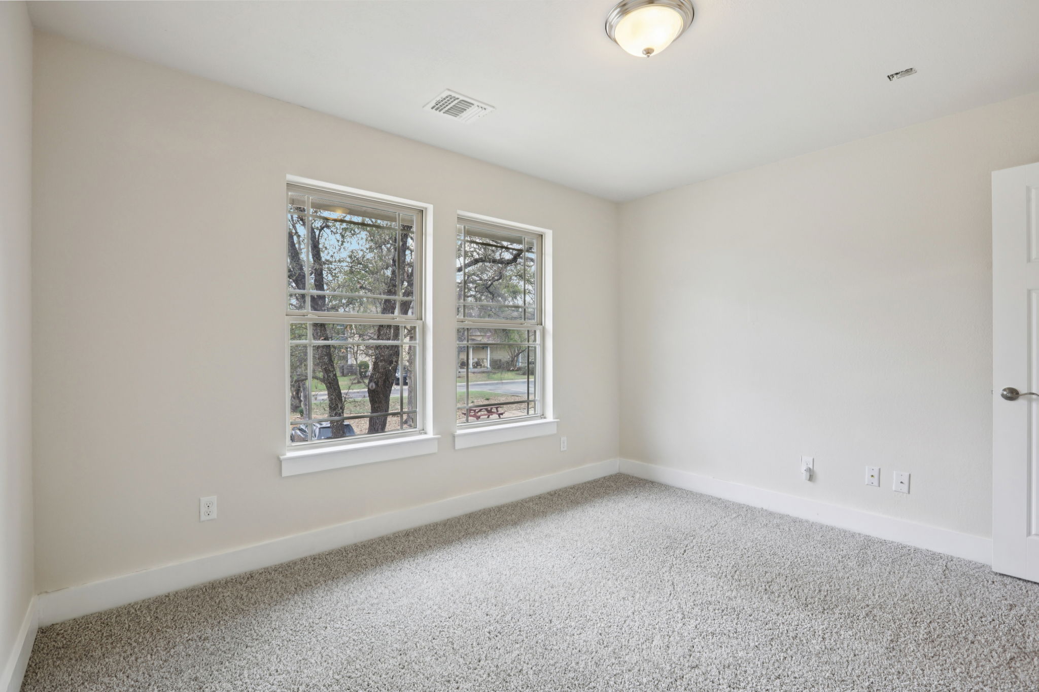 Avery Trestle Ln-S0903-034