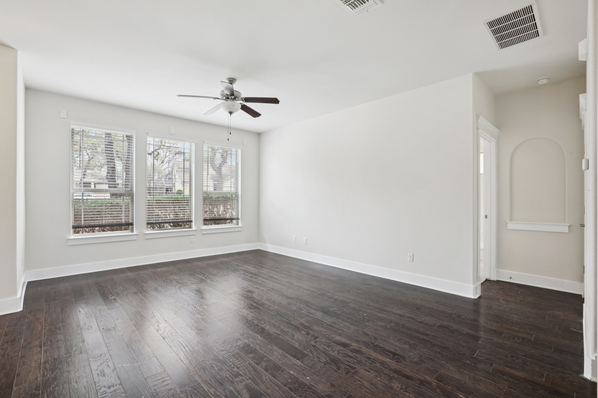 Avery Trestle Ln-S0903-012 (2).jpg