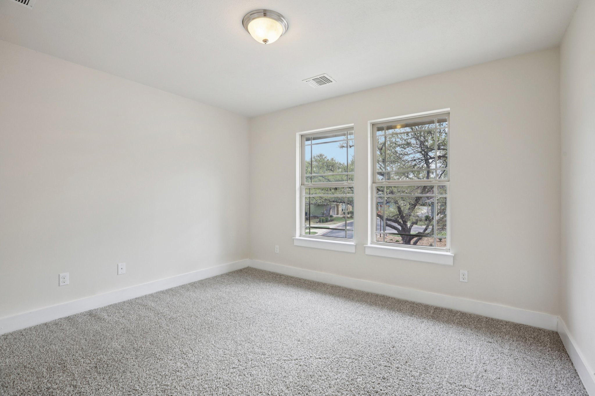 Avery Trestle Ln-S0903-033 (2).jpg