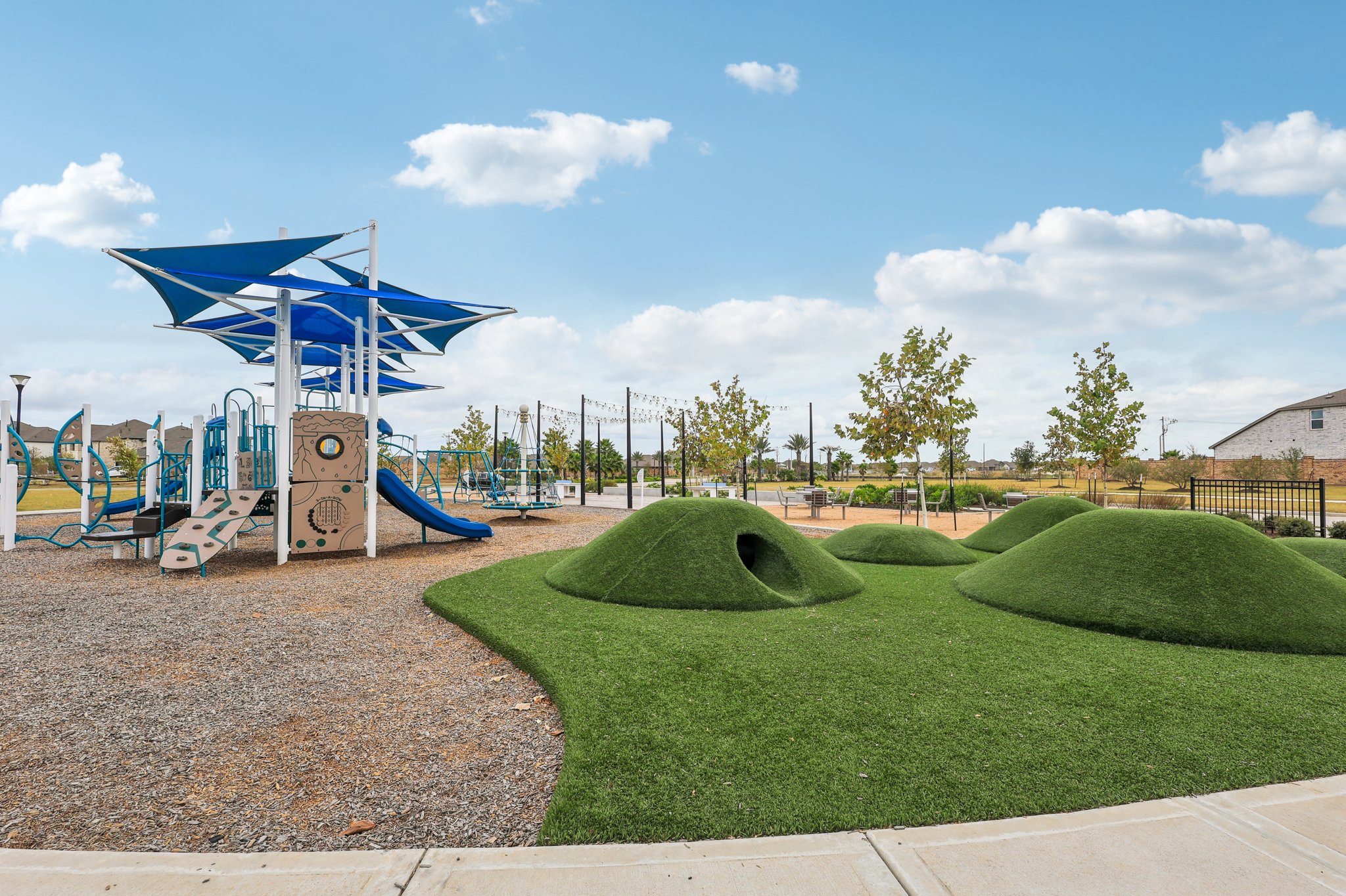 Sabine Lake Dr-1811-905.jpg