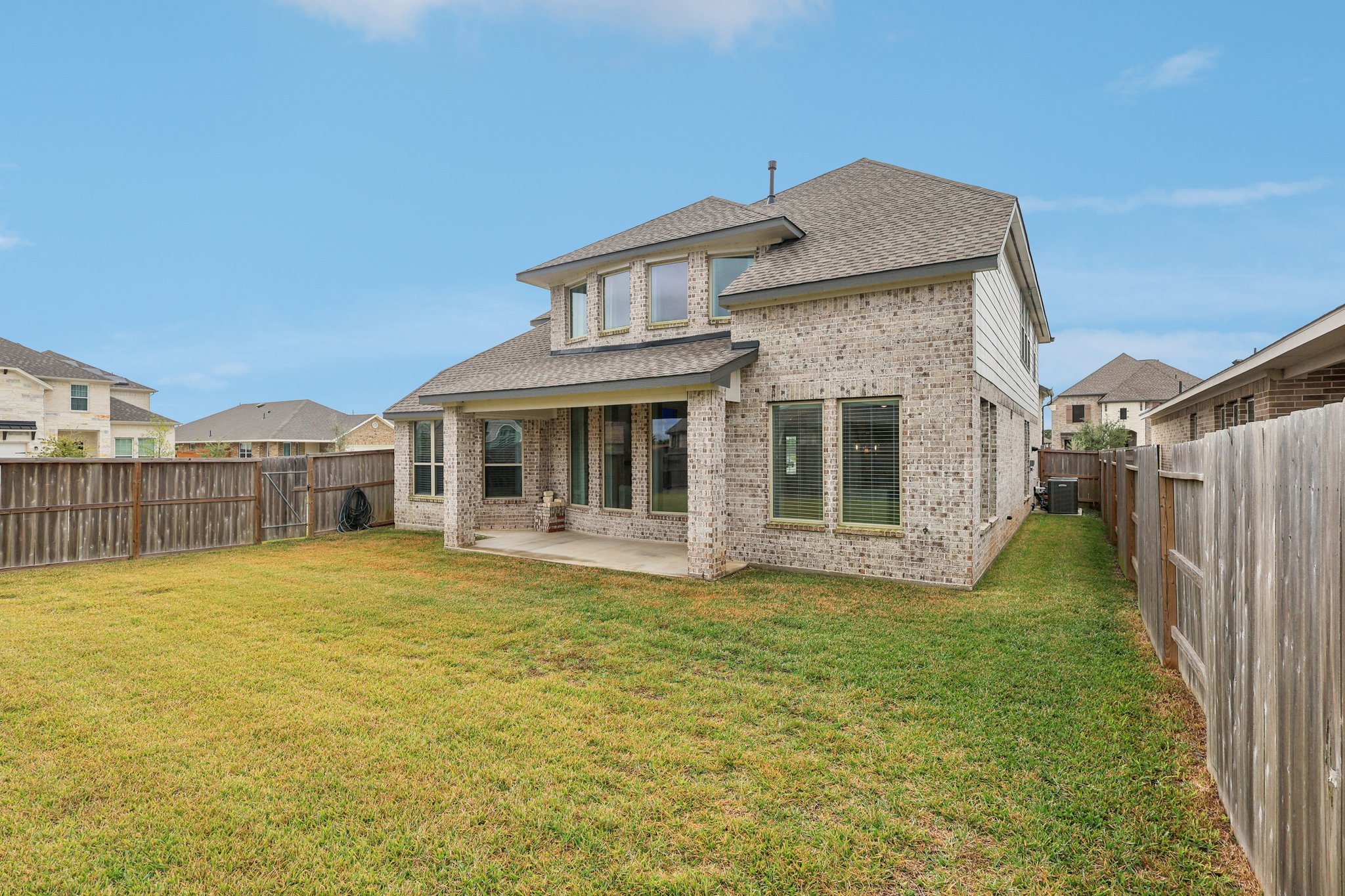 Sabine Lake Dr-S1811-033.jpg