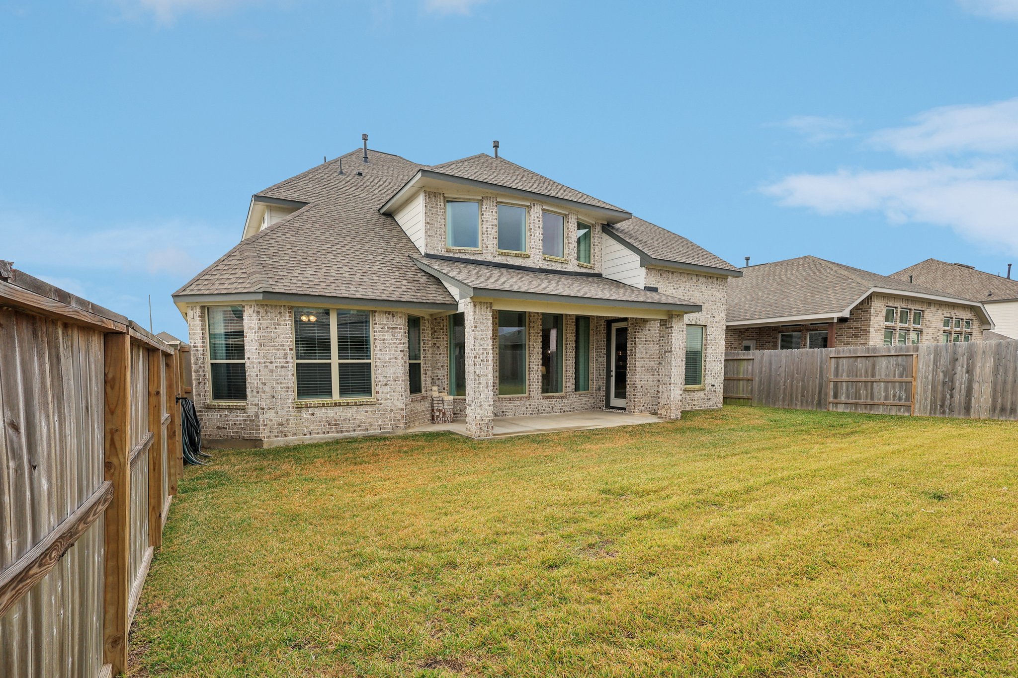 Sabine Lake Dr-S1811-035.jpg