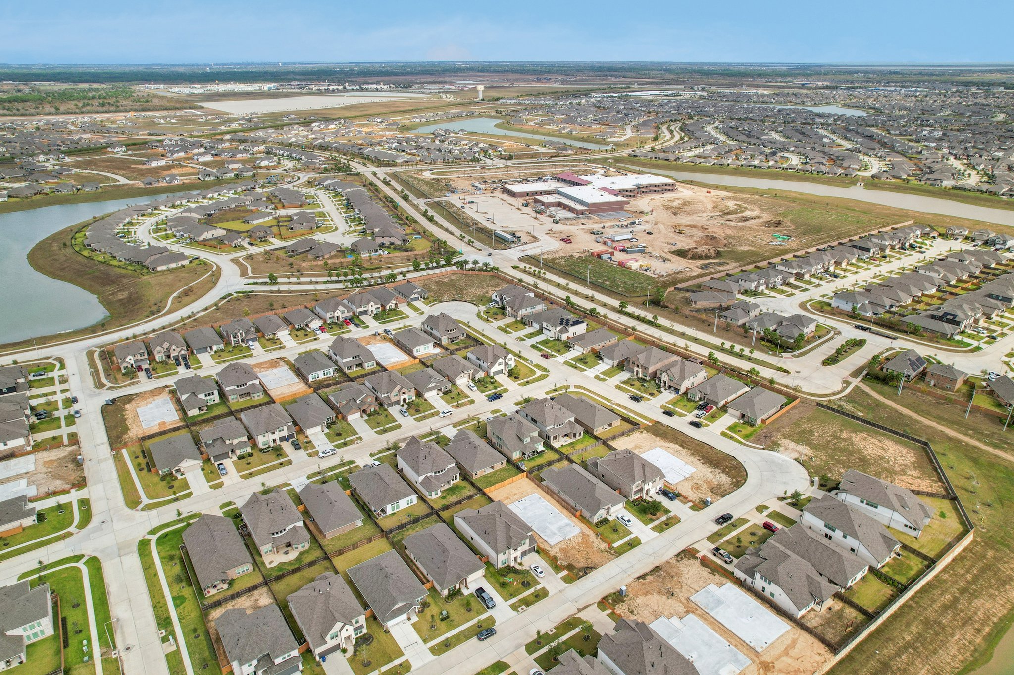 Sabine Lake Dr-S1811-039.jpg